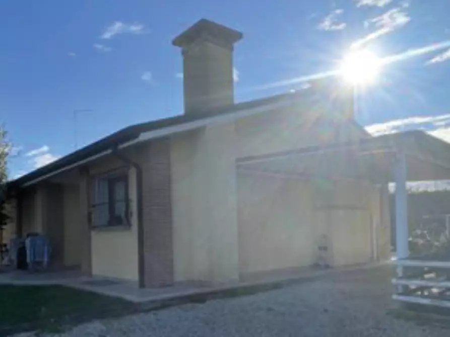 Immagine 10 di Villa in vendita  in Via Pistor a Roncade