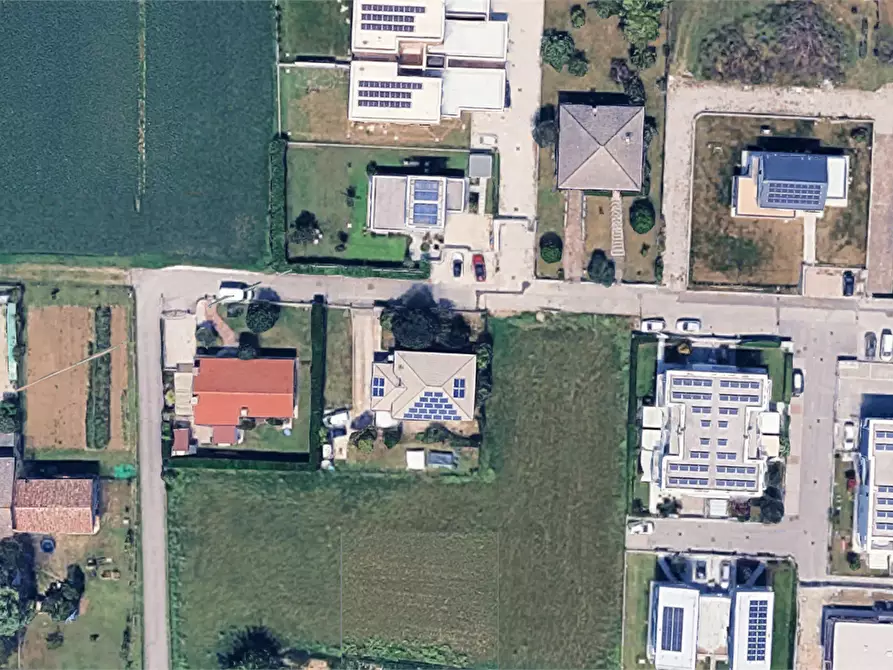 Immagine 18 di Villa in vendita  in Via Pistor a Roncade