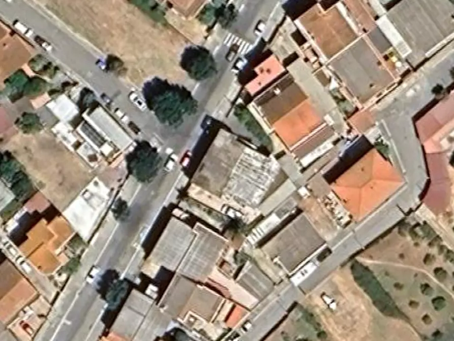Immagine 20 di Magazzino in vendita  in Via Ignazio Coghe a Assemini