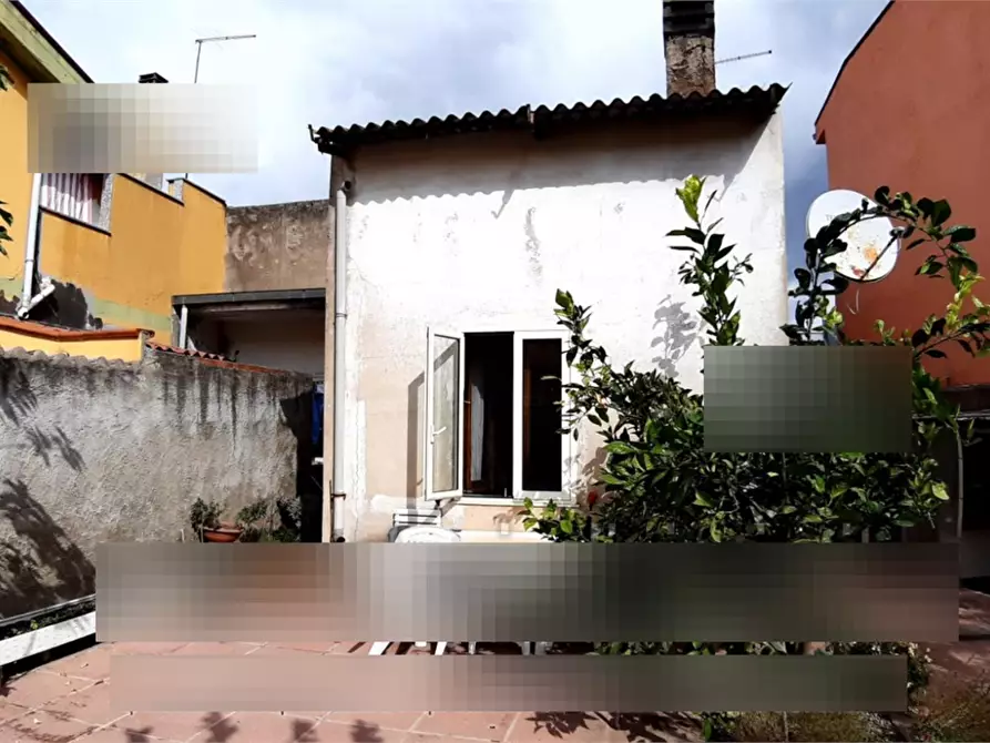 Immagine 4 di Casa indipendente in vendita  in Via Fratelli Cervi a Domusnovas