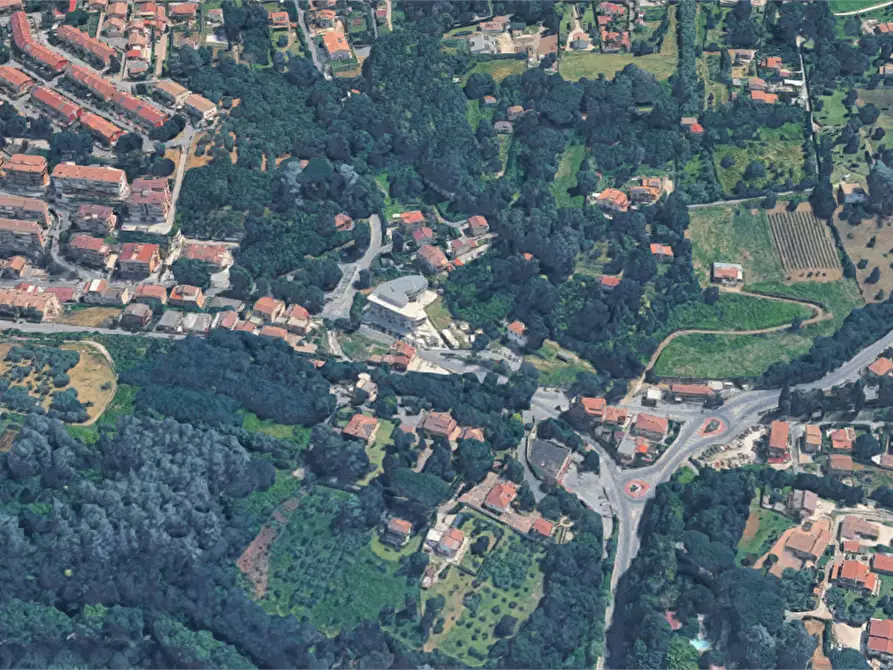 Immagine 4 di Negozio in vendita  in viale Ungheria a Zagarolo