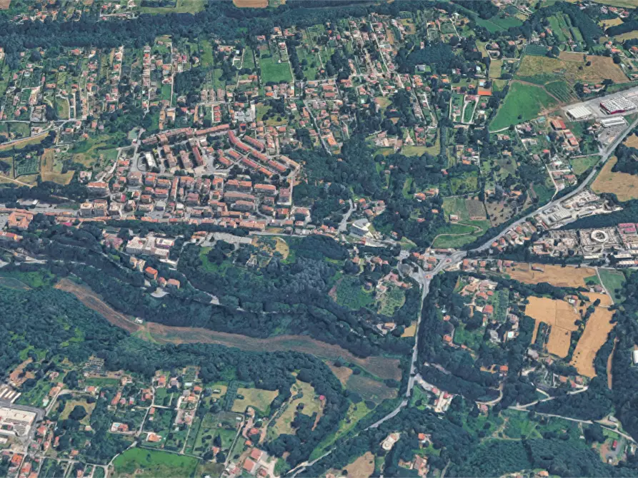 Immagine 6 di Negozio in vendita  in viale Ungheria a Zagarolo