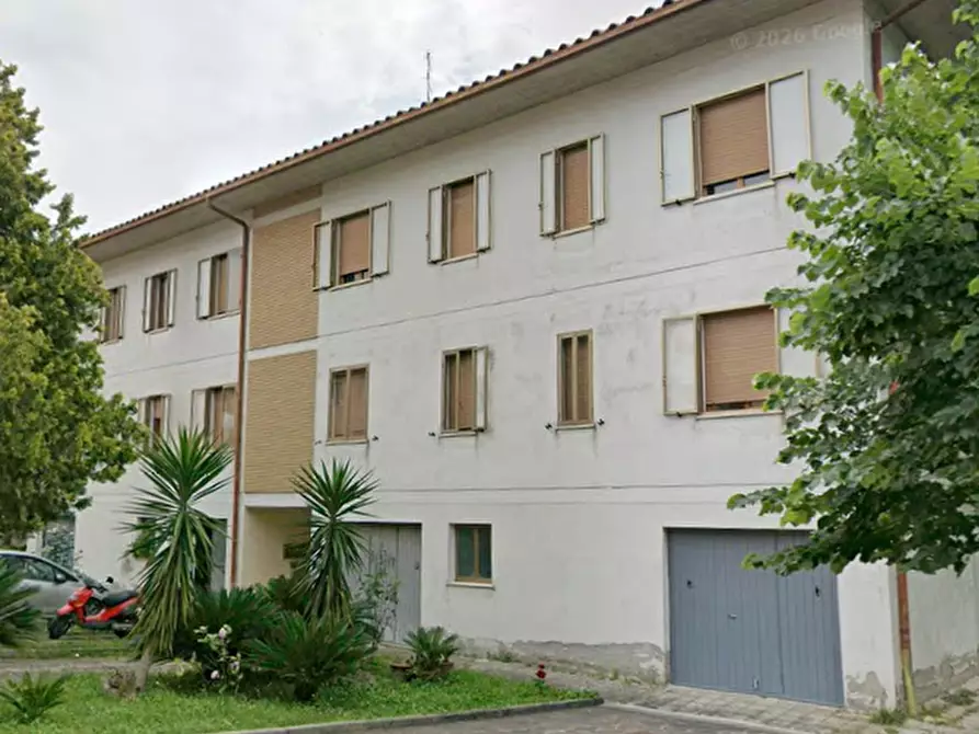 Immagine 2 di Appartamento in vendita  in Via dei Salici a Fossombrone