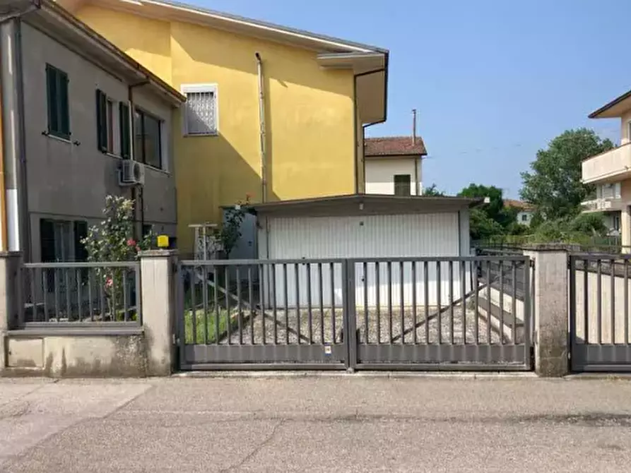 Immagine 5 di Appartamento in vendita  in Via Flaminia a Cartoceto