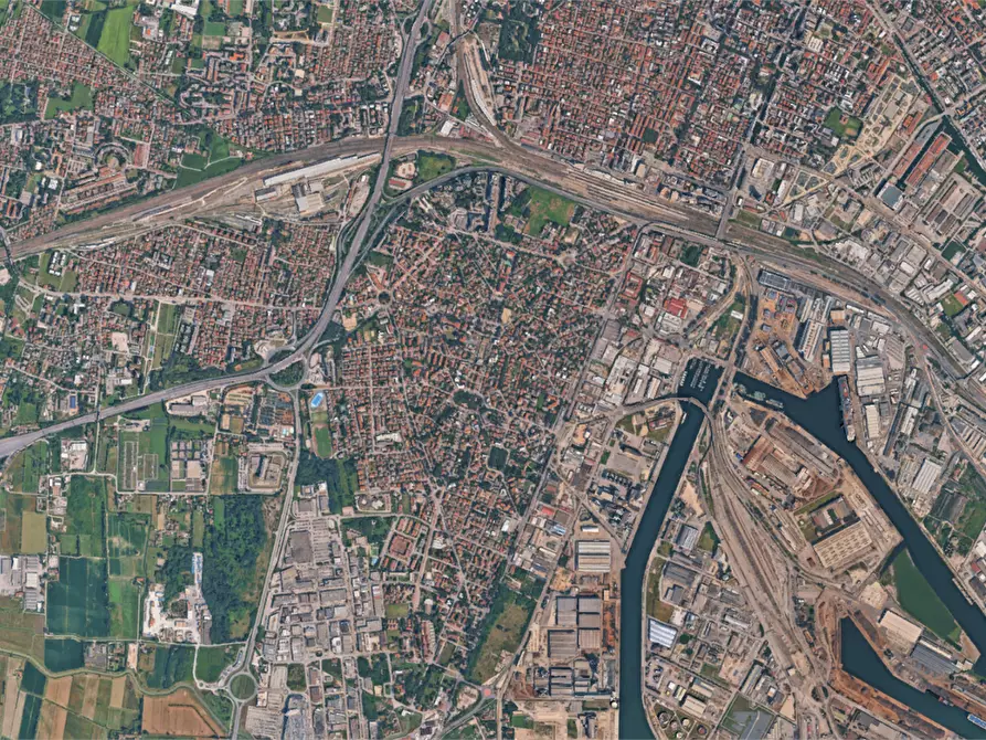 Immagine 21 di Appartamento in vendita  in Via Piazza Mercato a Venezia