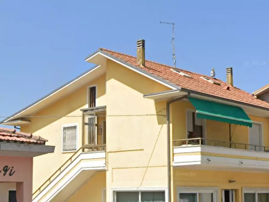 Immagine 2 di Appartamento in vendita  in Via Flaminia a Cartoceto