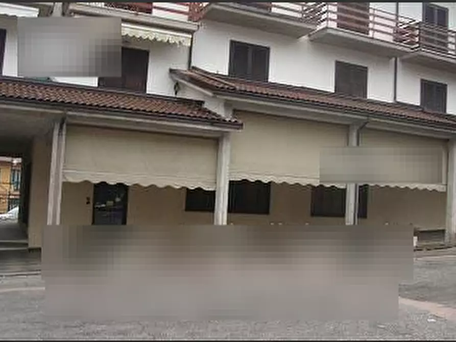 Immagine 1 di Negozio in vendita  in Piazza San Luca a Roccaforte Mondovì