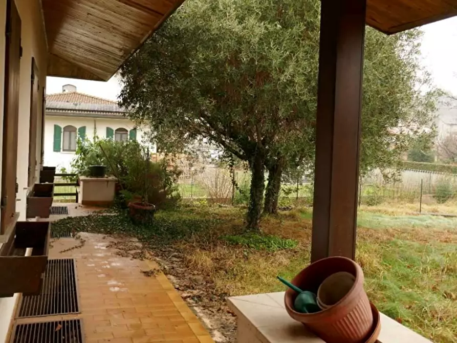Immagine 13 di Villa in vendita  in Via Giuseppe Mazzini a Montereale Valcellina