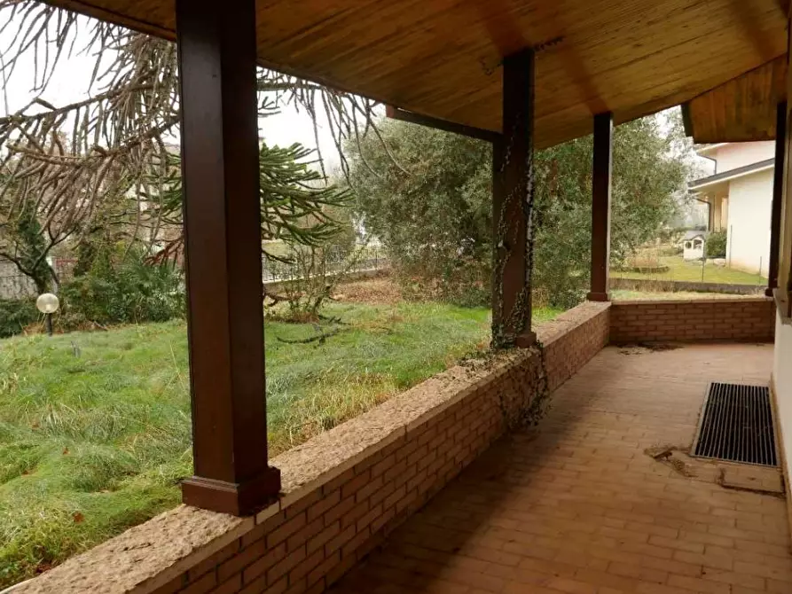 Immagine 15 di Villa in vendita  in Via Giuseppe Mazzini a Montereale Valcellina