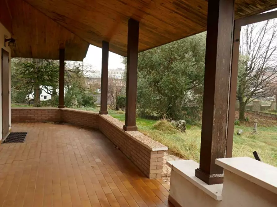 Immagine 18 di Villa in vendita  in Via Giuseppe Mazzini a Montereale Valcellina