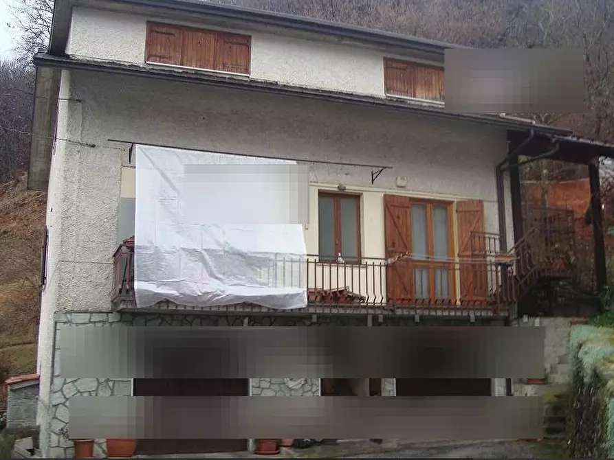 Immagine 2 di Stabile in vendita  in Via Viet  a Roccaforte Mondovì