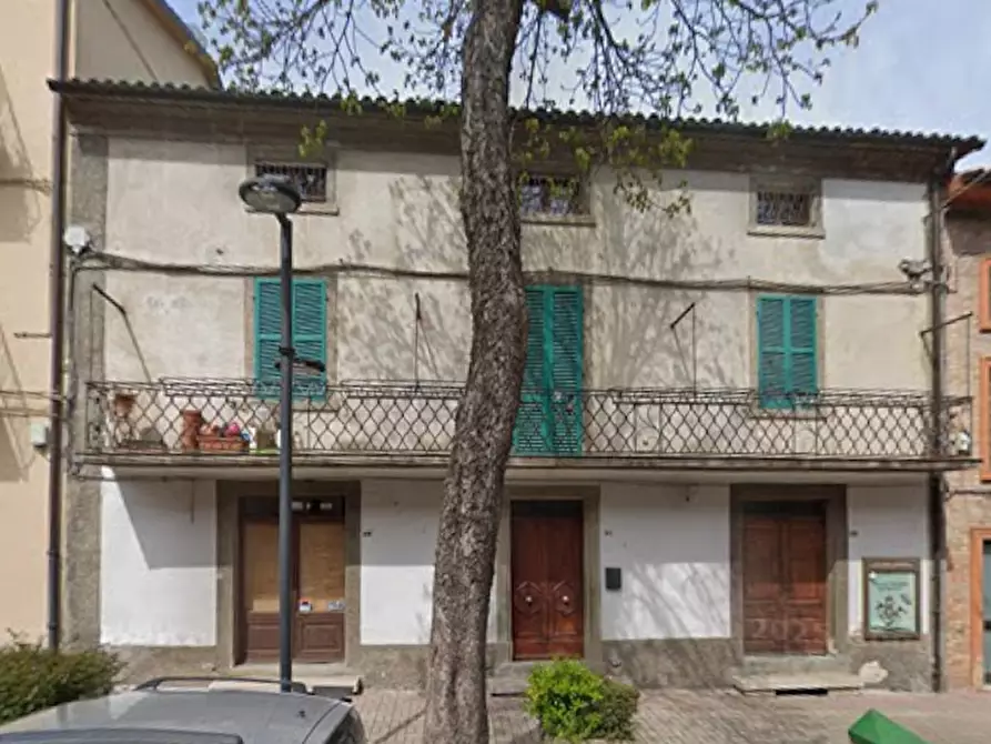 Immagine 2 di Porzione di casa in vendita  in Via Dante Alighieri a Apecchio