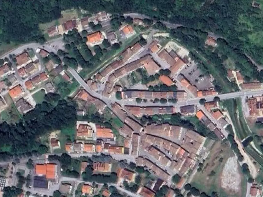 Immagine 16 di Porzione di casa in vendita  in Via Dante Alighieri a Apecchio