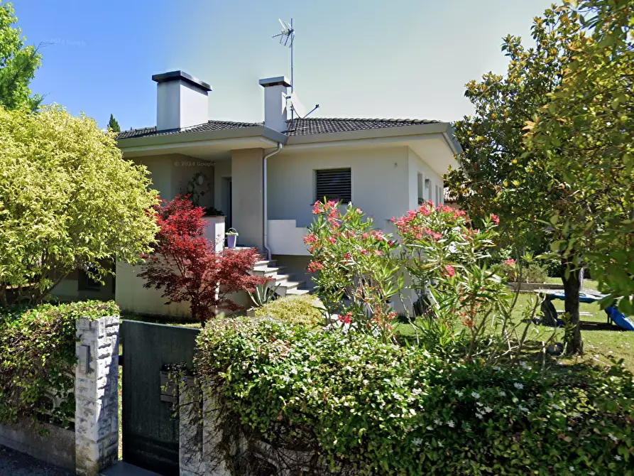 Immagine 12 di Casa indipendente in vendita  in Via Pestarole a Sacile