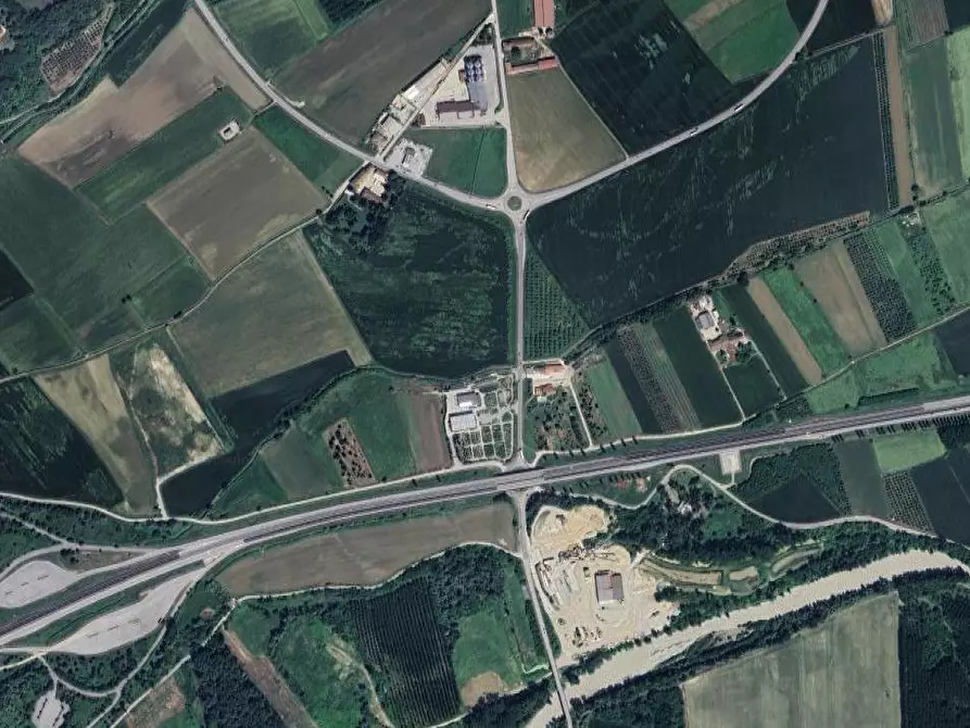 Immagine 18 di Rustico / casale in vendita  in Via Stura a Cherasco