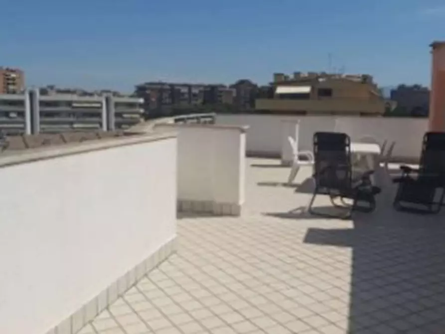 Immagine 13 di Appartamento in vendita  in Via Pino Romualdi a Pomezia