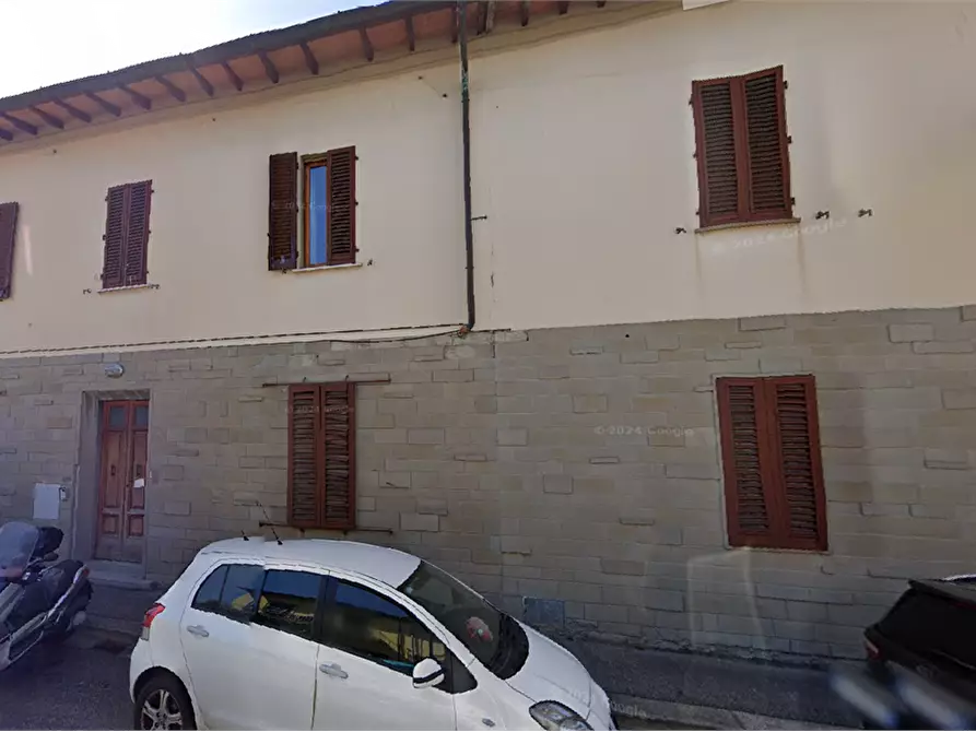 Immagine 4 di Appartamento in vendita  in via Montello a Campi Bisenzio
