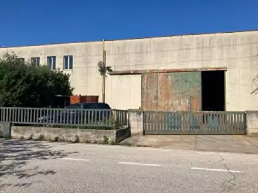 Immagine 1 di Capannone industriale in vendita  in Via Aspromonte a Schio