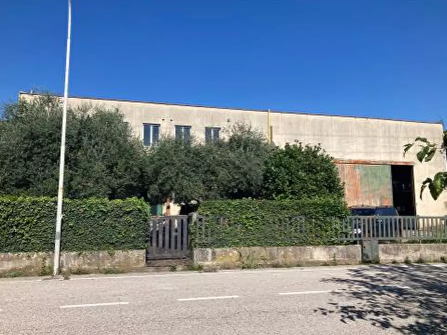 Immagine 5 di Capannone industriale in vendita  in Via Aspromonte a Schio