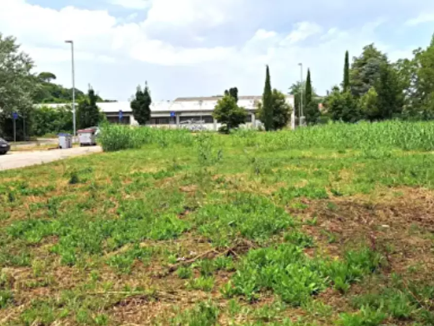 Immagine 1 di Terreno edificabile in vendita  in Via Danubio a Pesaro