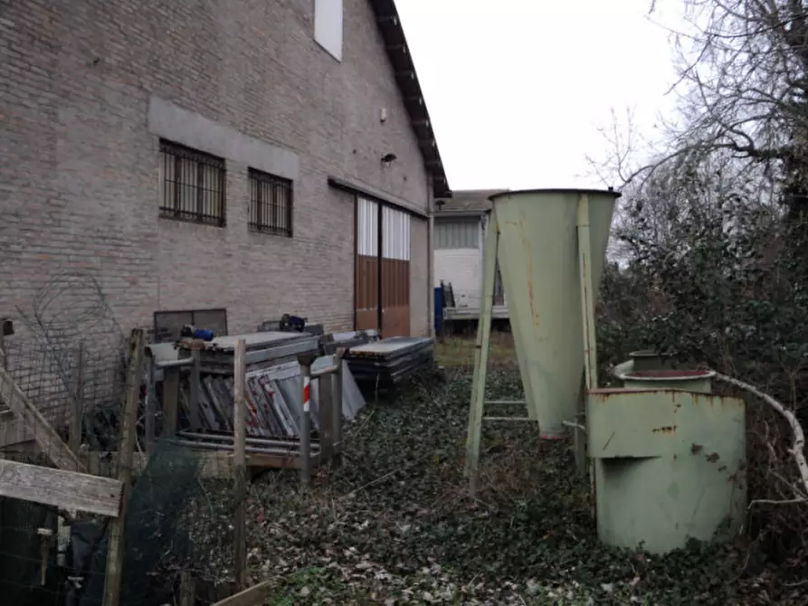 Immagine 7 di Capannone industriale in vendita  in via Ronchi a Budrio