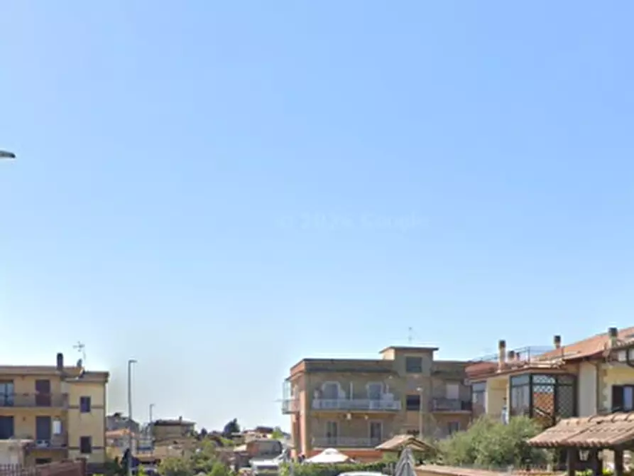 Immagine 8 di Posto auto in vendita  in Via Motta Sant'Anastasia a Roma