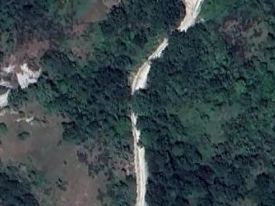 Immagine 7 di Rustico / casale in vendita  in VOCABOLO PIAN DI LANDUCCIO a Apecchio