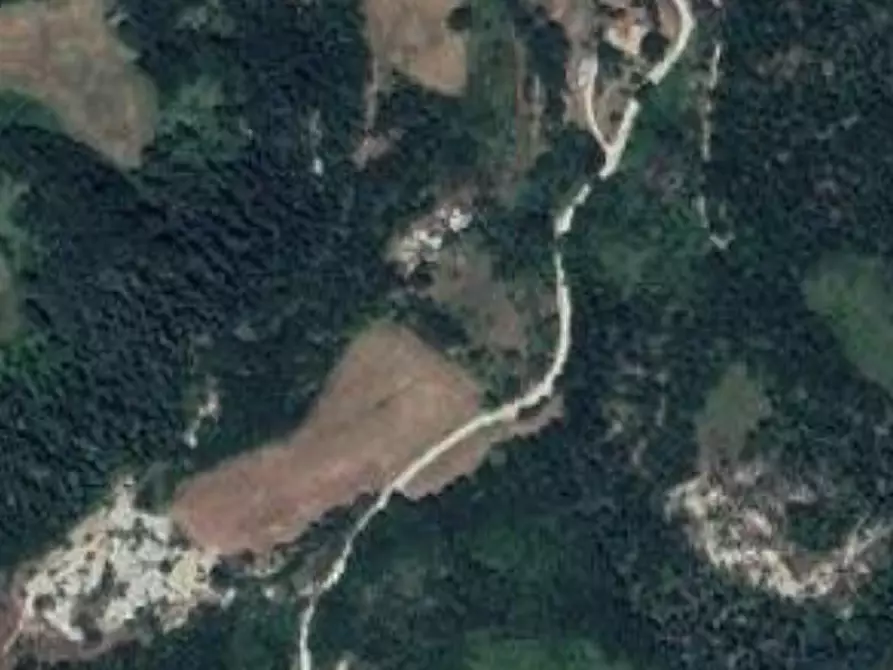 Immagine 5 di Rustico / casale in vendita  in VOCABOLO PIAN DI LANDUCCIO a Apecchio