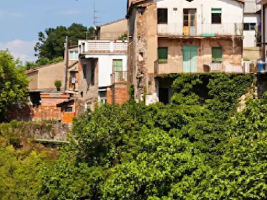 Immagine 2 di Rustico / casale in vendita  in VOCABOLO PIAN DI LANDUCCIO a Apecchio