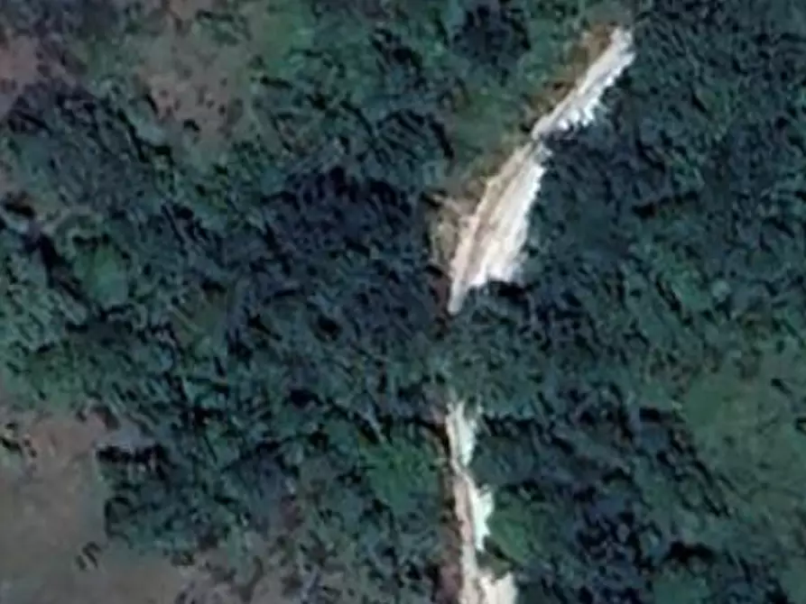 Immagine 17 di Rustico / casale in vendita  in VOCABOLO PIAN DI LANDUCCIO a Apecchio