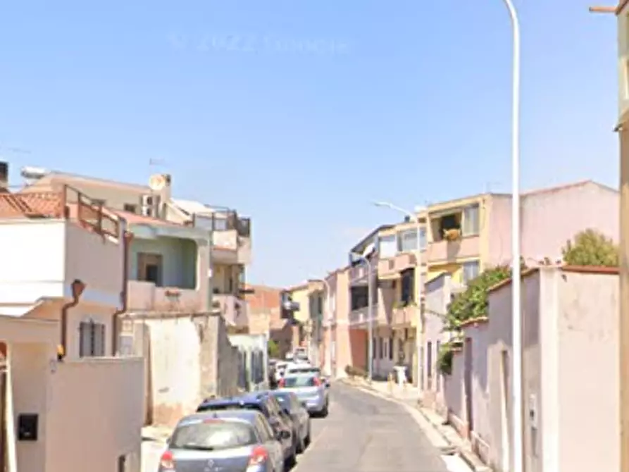 Immagine 5 di Laboratorio in vendita  in Via Vittorio Veneto a Sestu