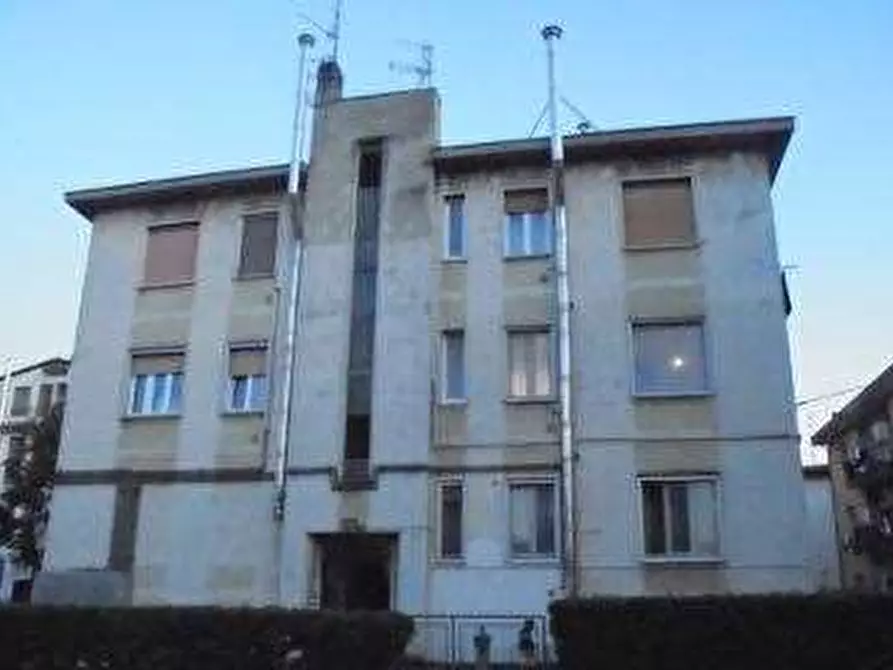 Immagine 3 di Appartamento in vendita  in Via Giosuè Carducci  a San Giuliano Milanese