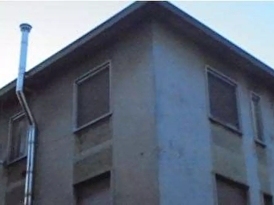 Immagine 5 di Appartamento in vendita  in Via Giosuè Carducci  a San Giuliano Milanese
