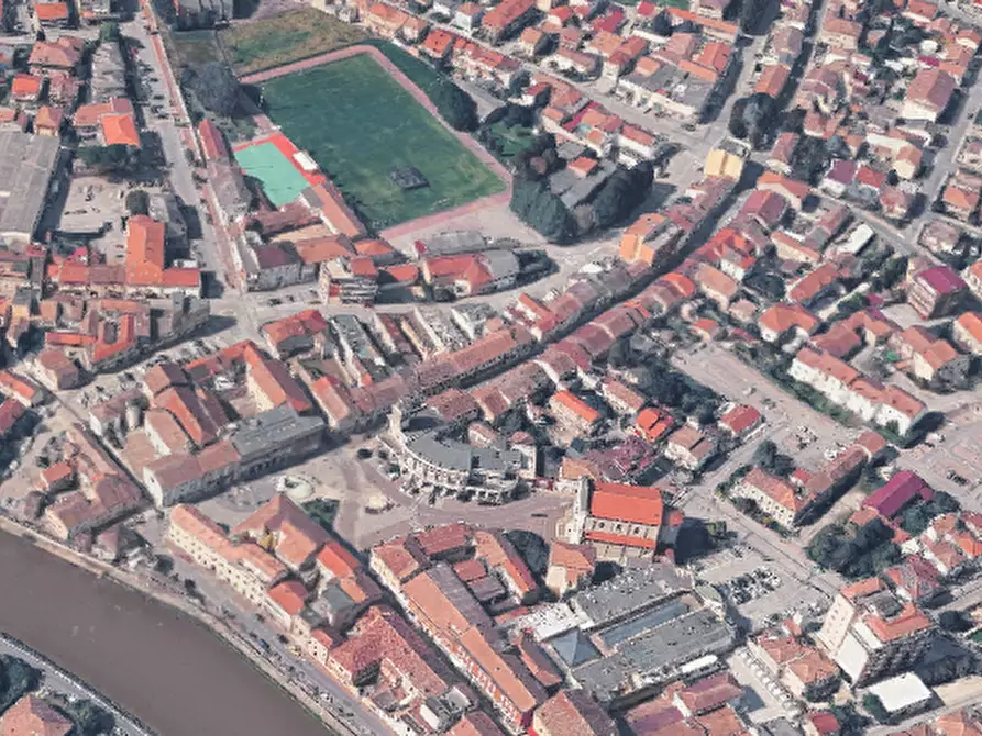 Immagine 2 di Magazzino in vendita  in Piazza Giacomo Matteotti a Codigoro