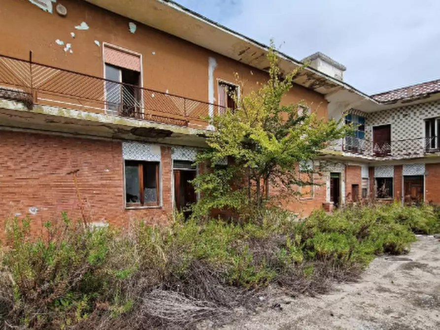 Immagine 2 di Appartamento in vendita  in Via Direttissima a Falciano Del Massico