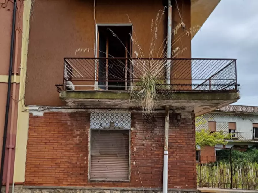 Immagine 4 di Appartamento in vendita  in Via Direttissima a Falciano Del Massico