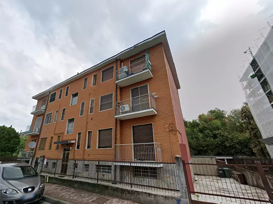 Immagine 2 di Appartamento in vendita  in Via S. Bernardo a Opera