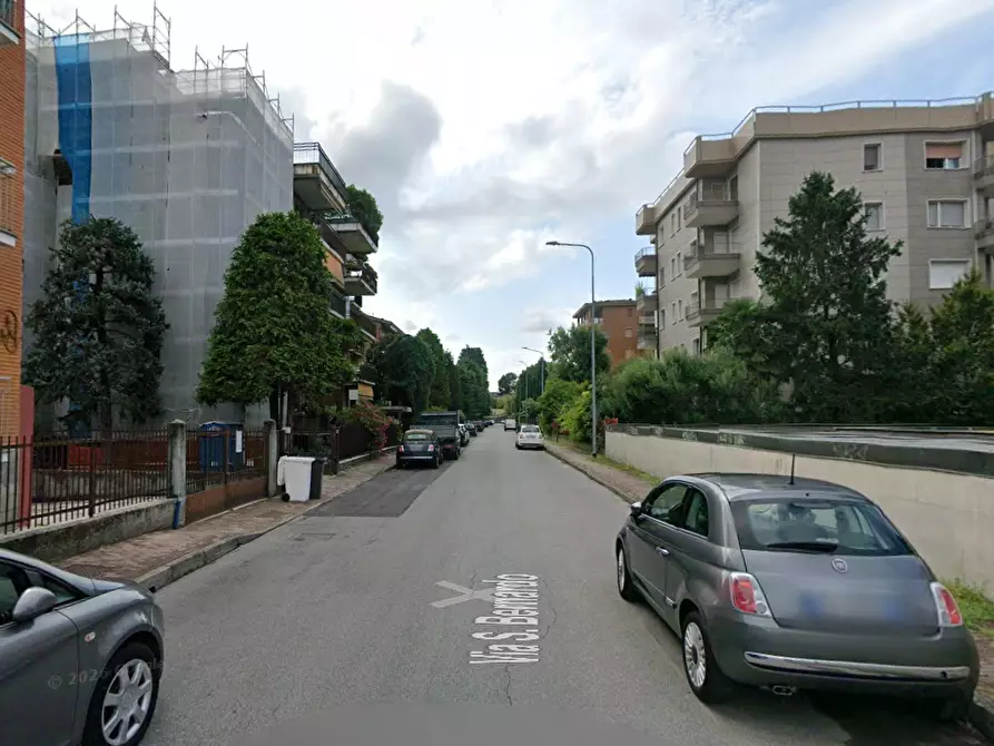 Immagine 12 di Appartamento in vendita  in Via S. Bernardo a Opera