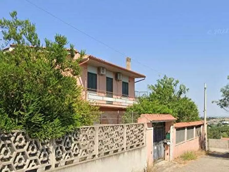 Immagine 2 di Appartamento in vendita  in Via Olbia a Monastir