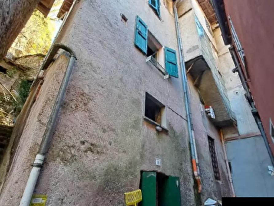 Immagine 2 di Porzione di casa in vendita  in Via Trebisonda a Valsolda