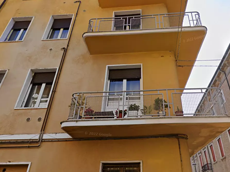 Immagine 5 di Appartamento in vendita  in Via Piero Maroncelli a Forli'