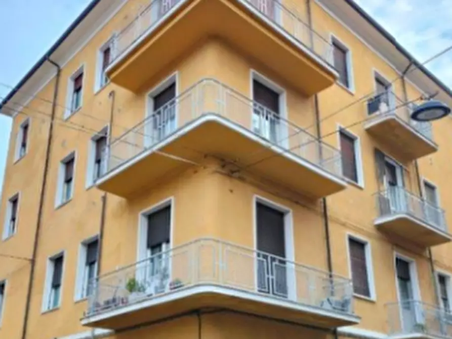 Immagine 9 di Appartamento in vendita  in Via Piero Maroncelli a Forli'