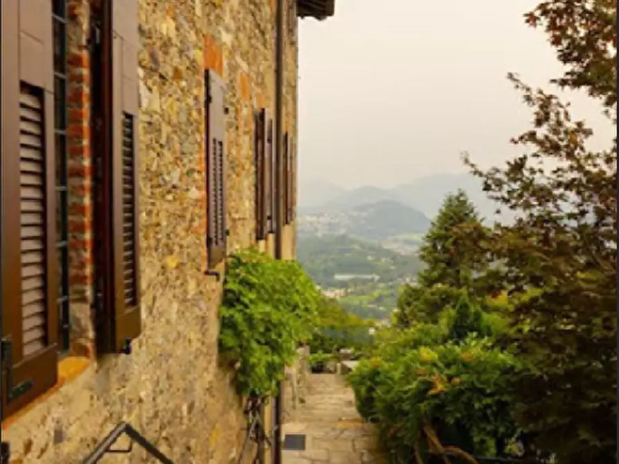 Immagine 28 di Rustico / casale in vendita  in Via Comignane a Pian Camuno