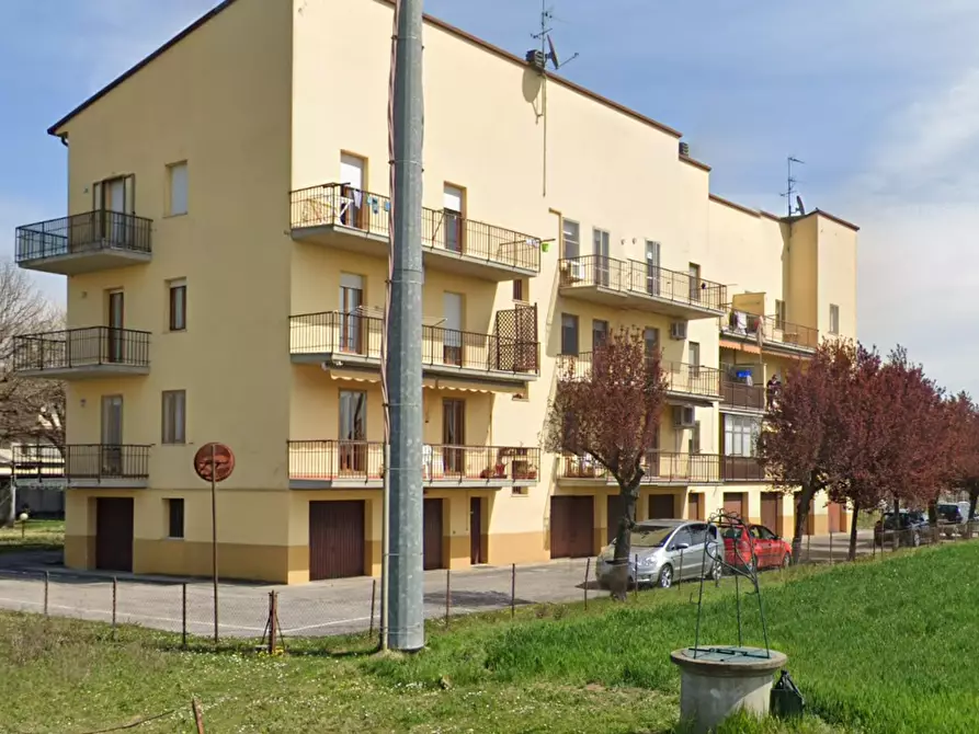 Immagine 10 di Appartamento in vendita  in Viale Bologna a Forli'