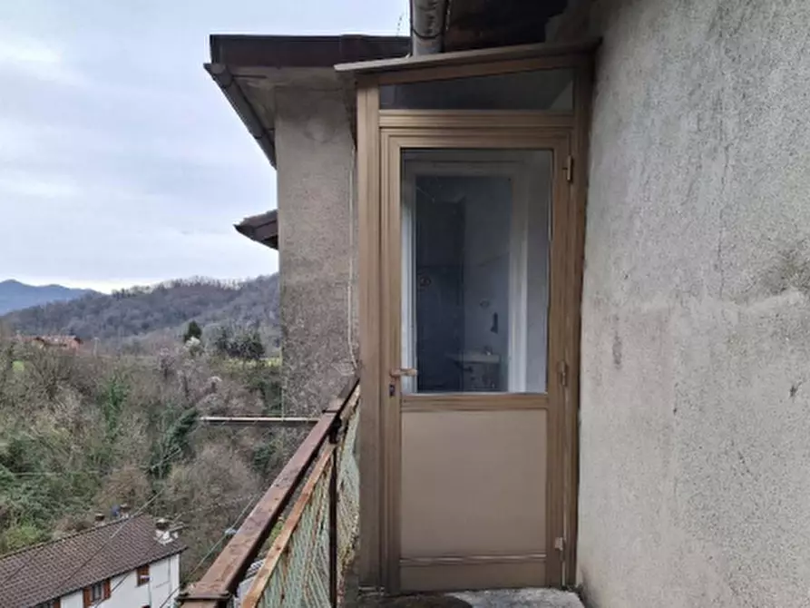 Immagine 2 di Appartamento in vendita  in Via Torre a Torre De' Busi