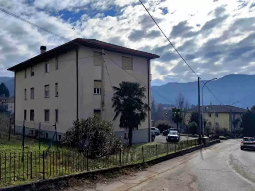 Immagine 4 di Appartamento in vendita  in Via Brigata Partigiani Albenza a Cisano Bergamasco