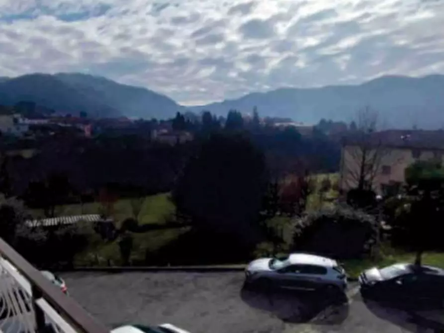 Immagine 6 di Appartamento in vendita  in Via Brigata Partigiani Albenza a Cisano Bergamasco