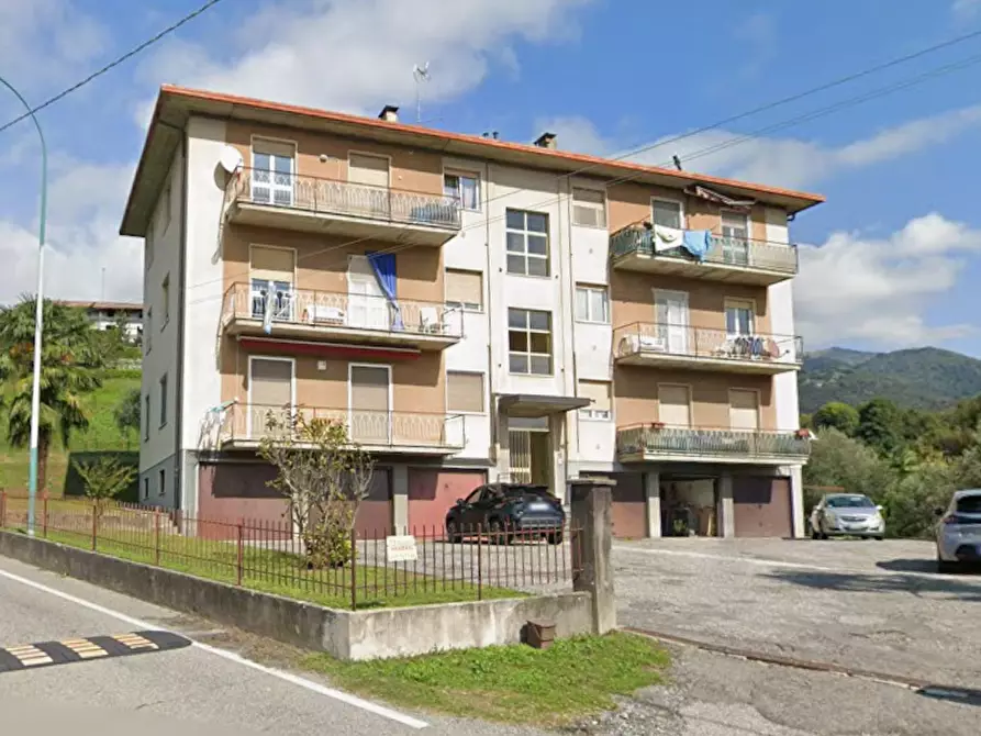 Immagine 7 di Appartamento in vendita  in Via Brigata Partigiani Albenza a Cisano Bergamasco