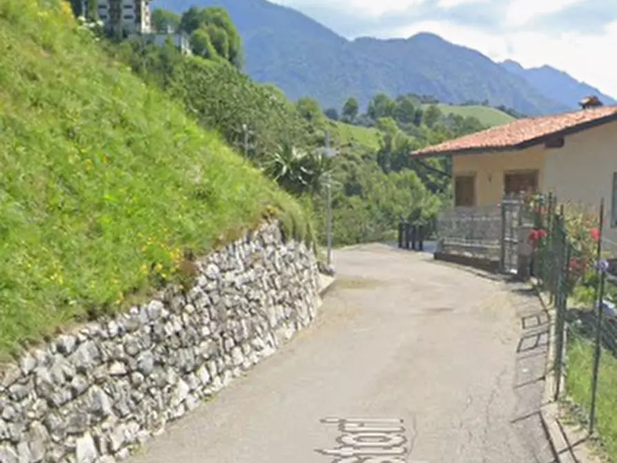 Immagine 8 di Appartamento in vendita  in Via Cà Astori a Dossena