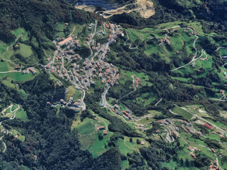 Immagine 13 di Appartamento in vendita  in Via Cà Astori a Dossena